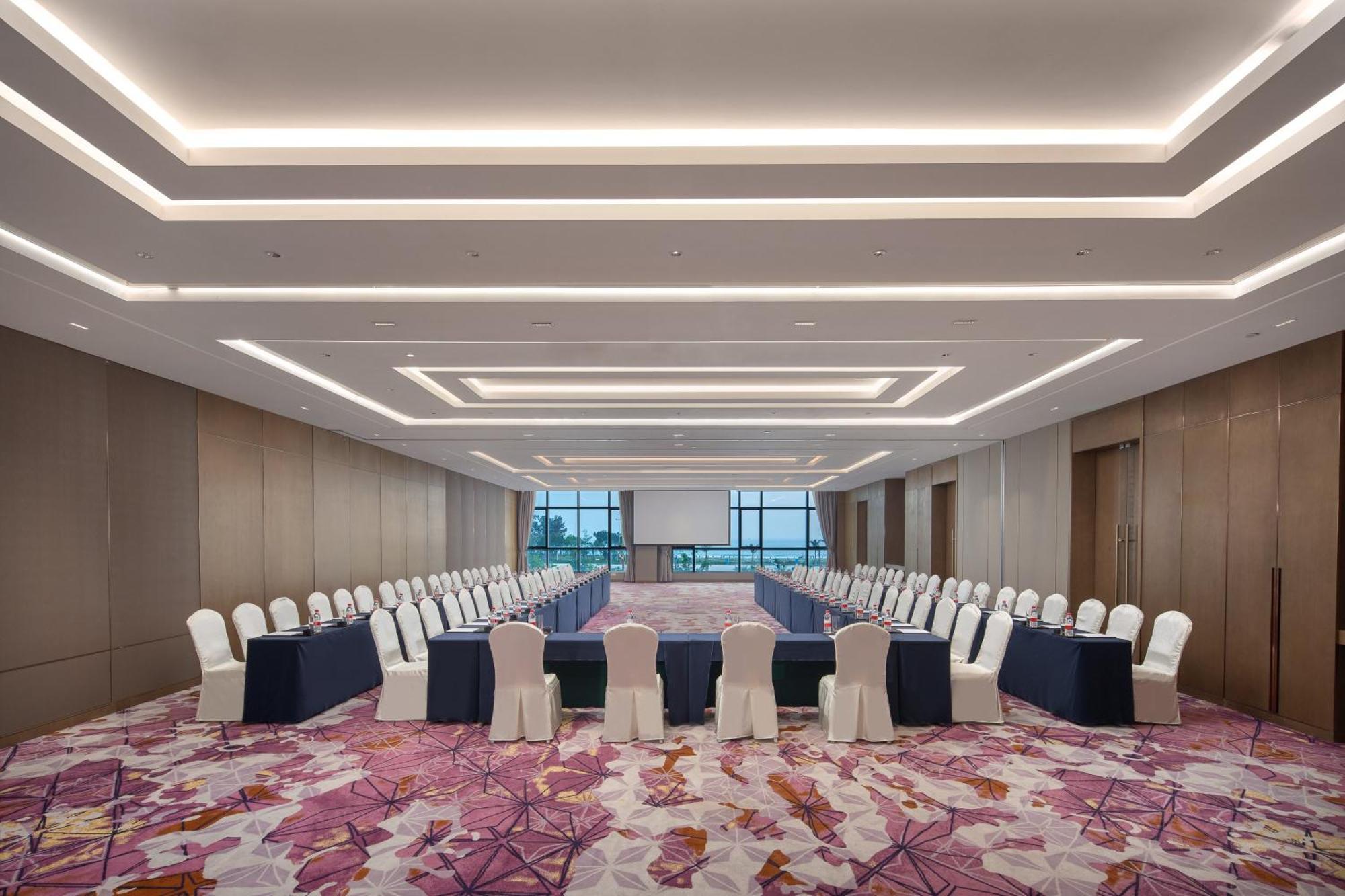 Crowne Plaza Beihai Silver Beach, an IHG Hotel Exterior foto