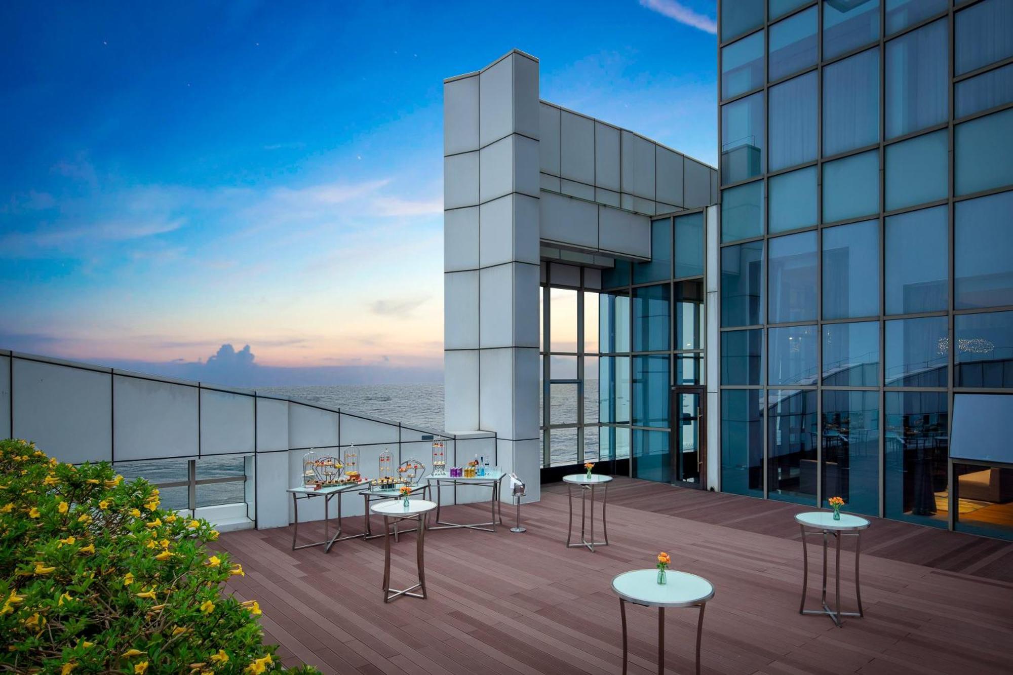 Crowne Plaza Beihai Silver Beach, an IHG Hotel Exterior foto