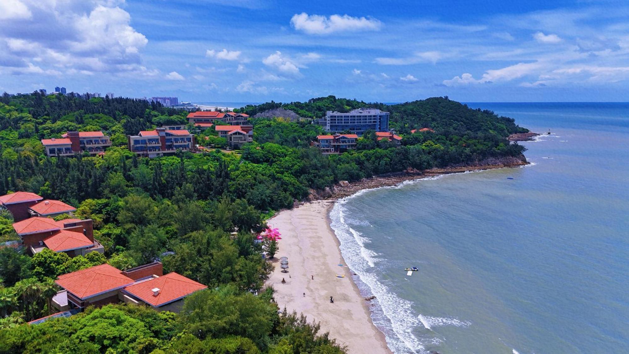 Crowne Plaza Beihai Silver Beach, an IHG Hotel Exterior foto